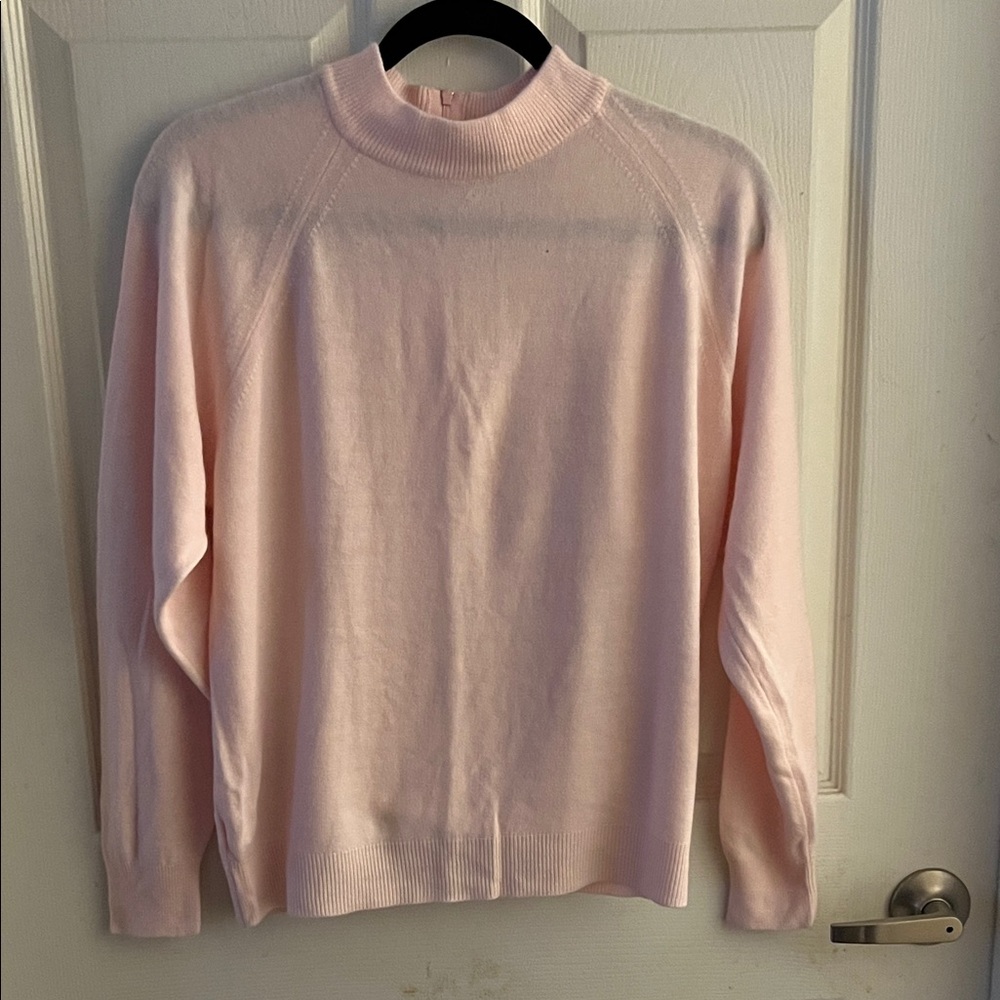 Lord &Taylor , The color is Lemon Yellow , Size Large